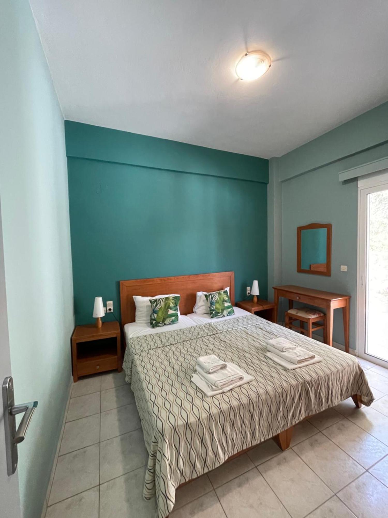 Helios Apartments Plakiász Kültér fotó